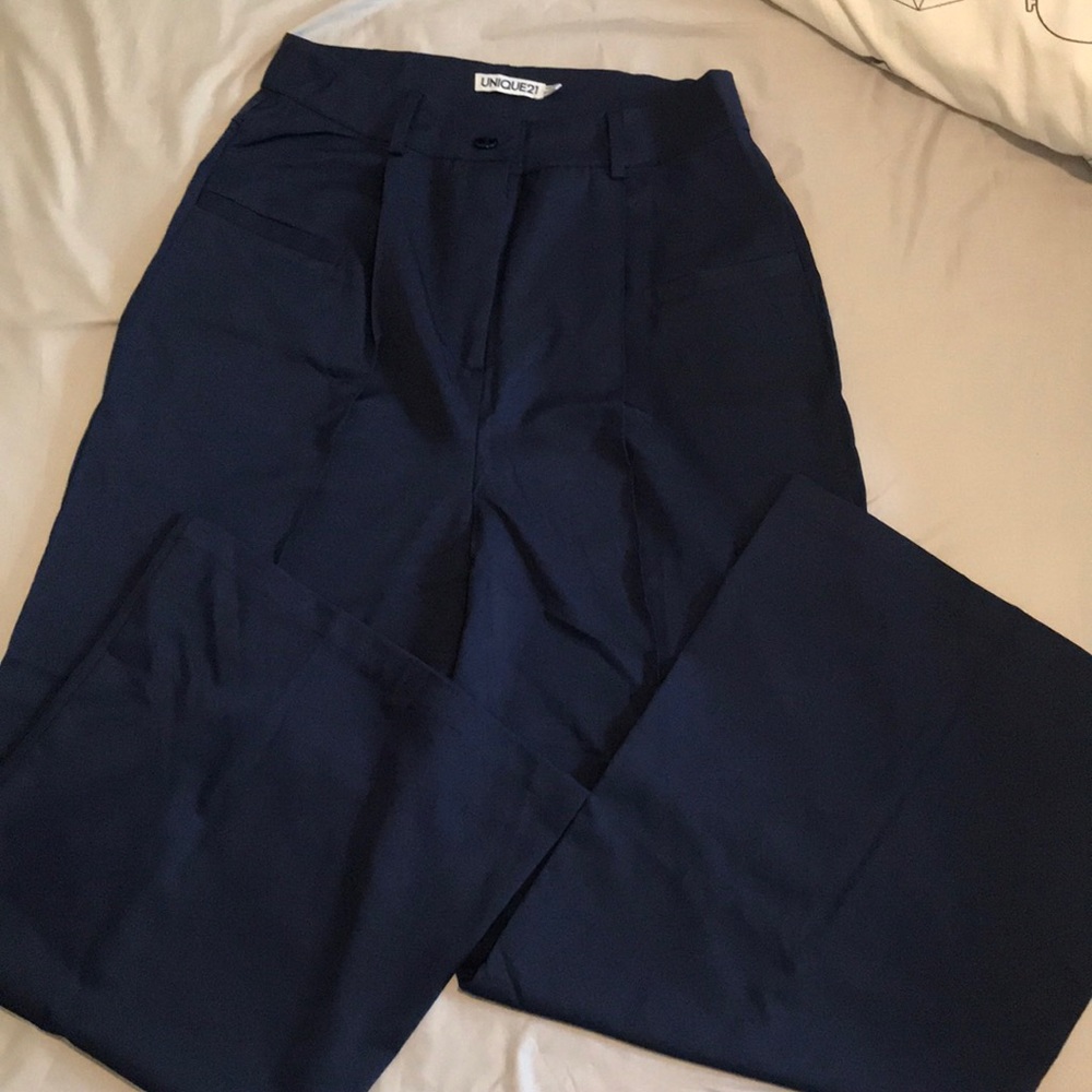 Wide leg pants
